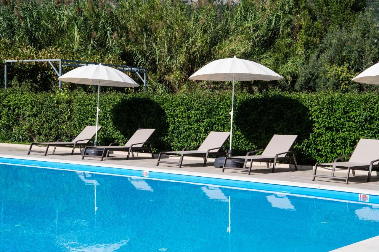 Sunny Garden Hotel Nydri  Exterior photo
